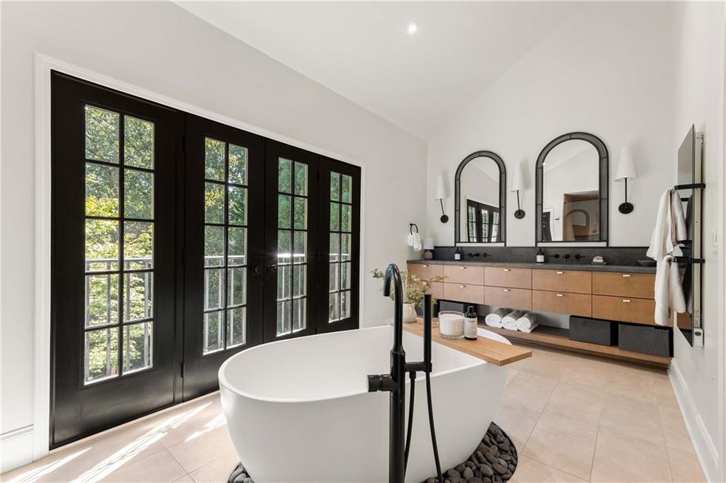 7420 Old Maine Trail