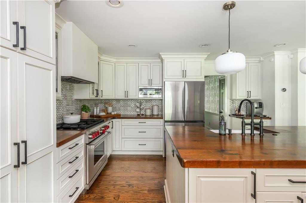 7420 Old Maine Trail