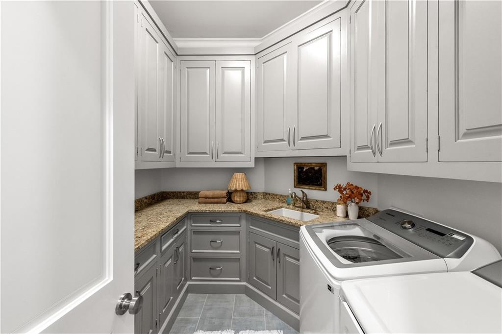 2079 Old Settlement Road NW