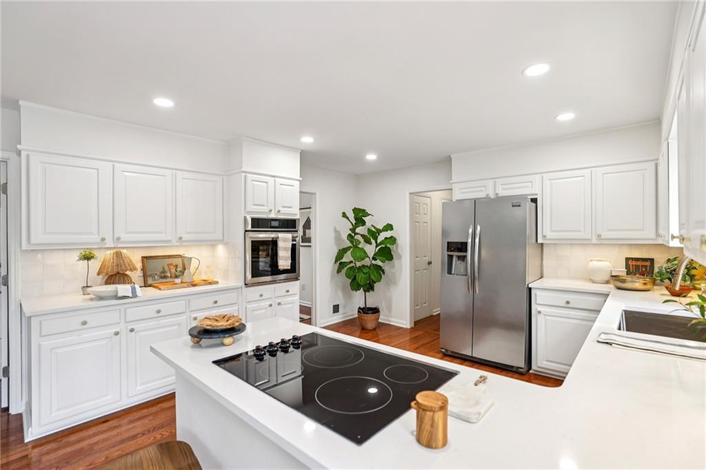 2268 Woodsfield Lane NE