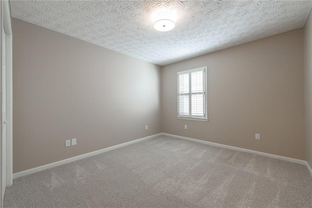 2268 Woodsfield Lane NE