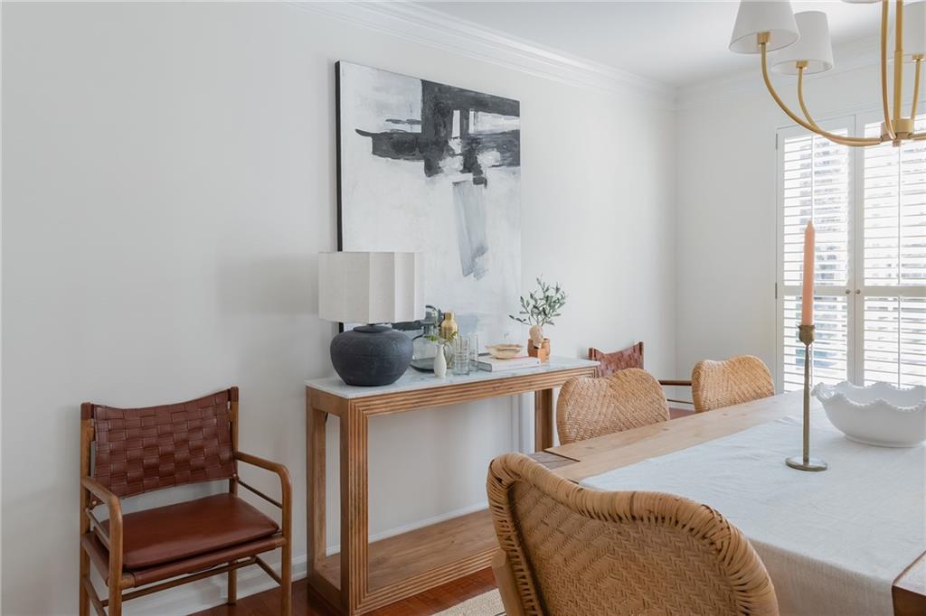 2268 Woodsfield Lane NE