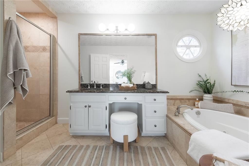 2268 Woodsfield Lane NE