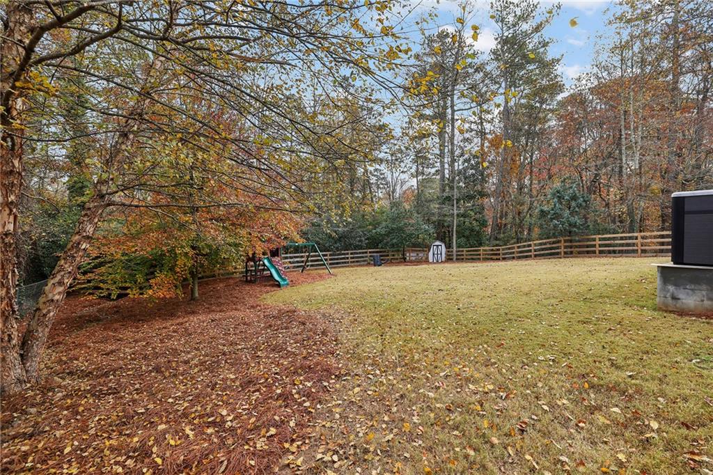 2268 Woodsfield Lane NE