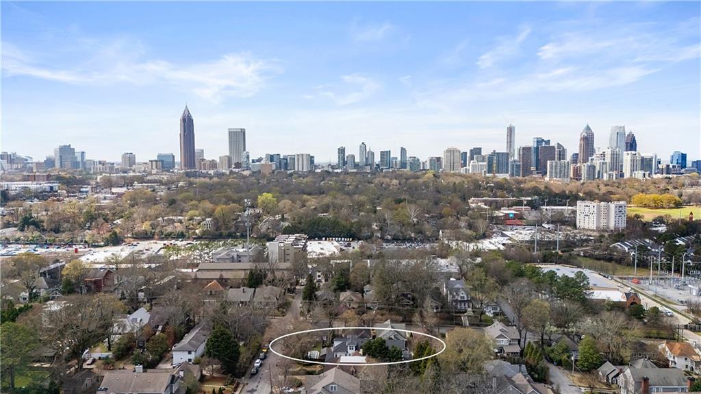 740 Drewry Street NE