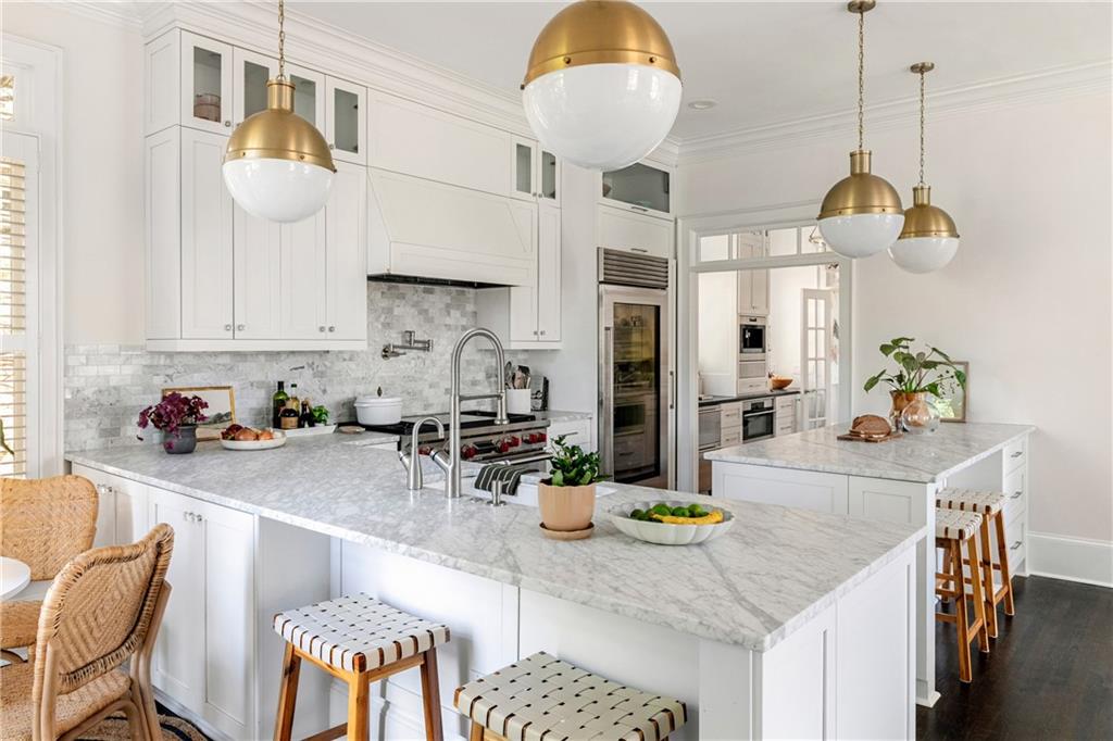 740 Drewry Street NE