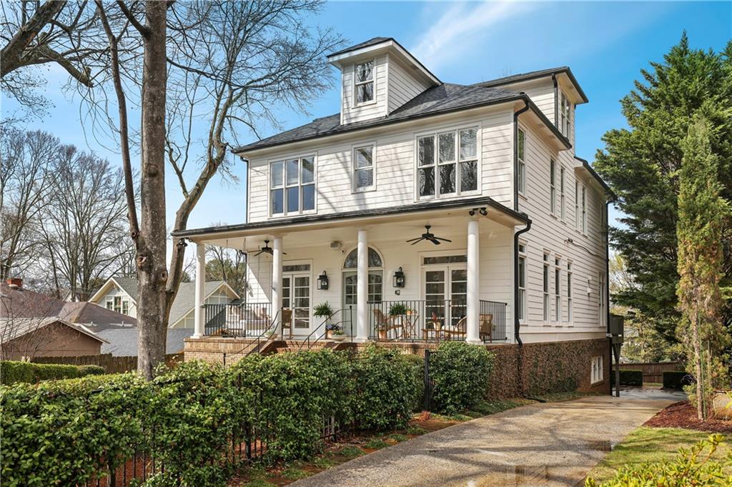 740 Drewry Street NE