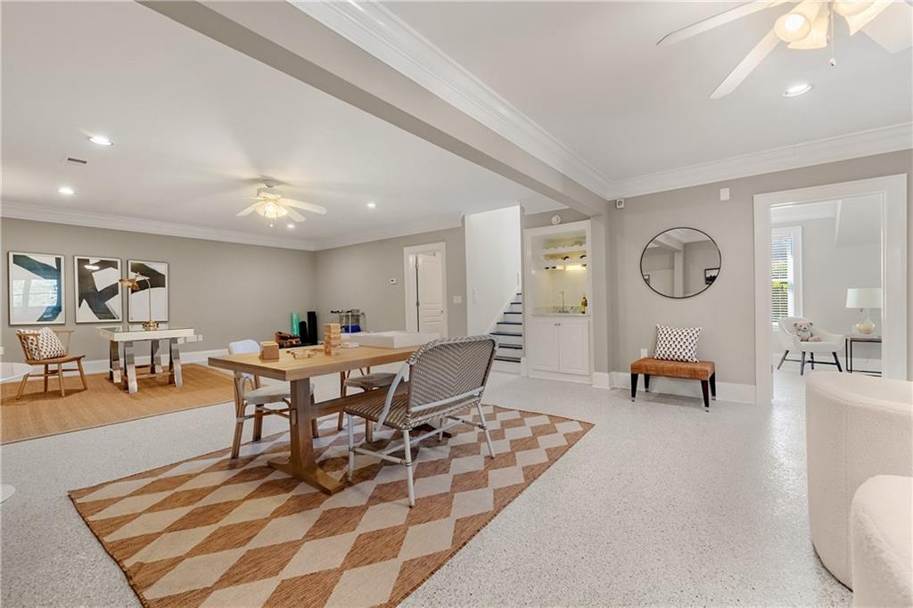 740 Drewry Street NE