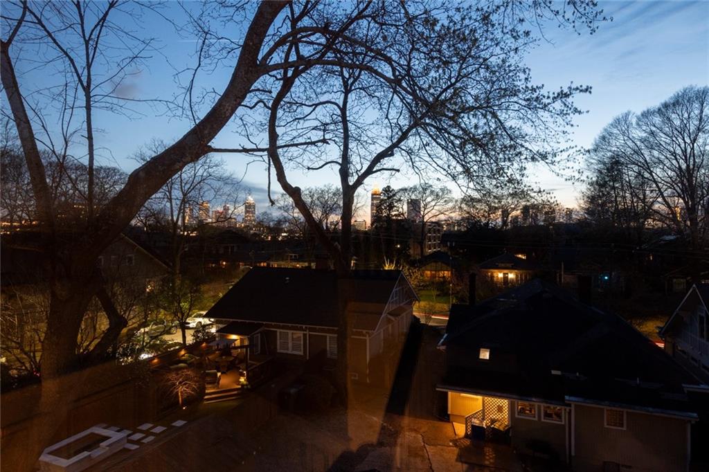 740 Drewry Street NE