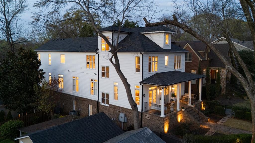 740 Drewry Street NE