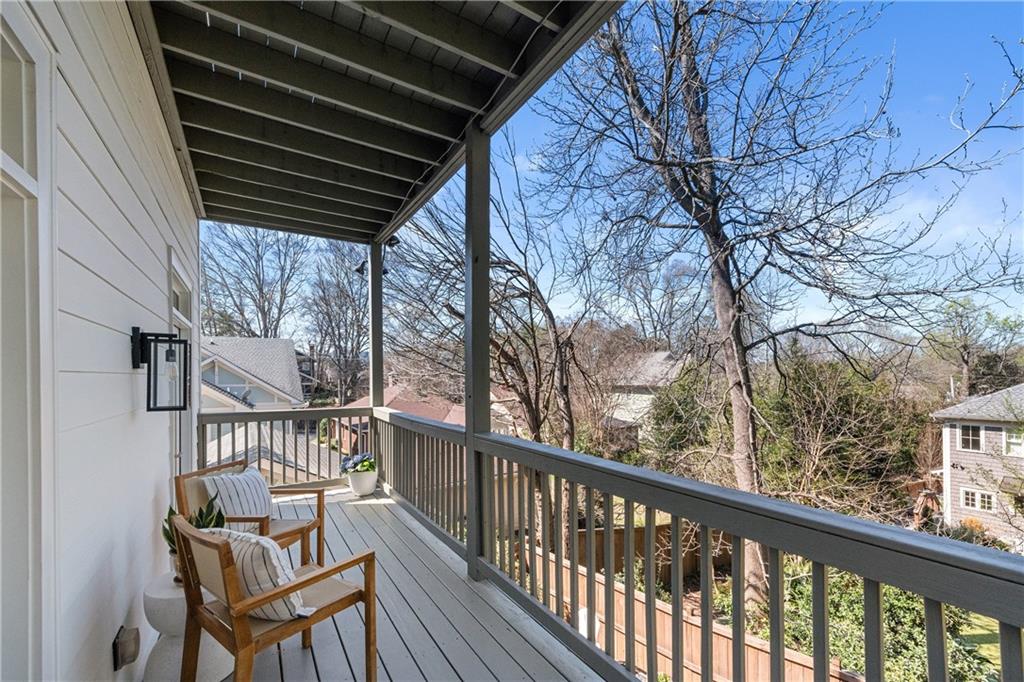 740 Drewry Street NE