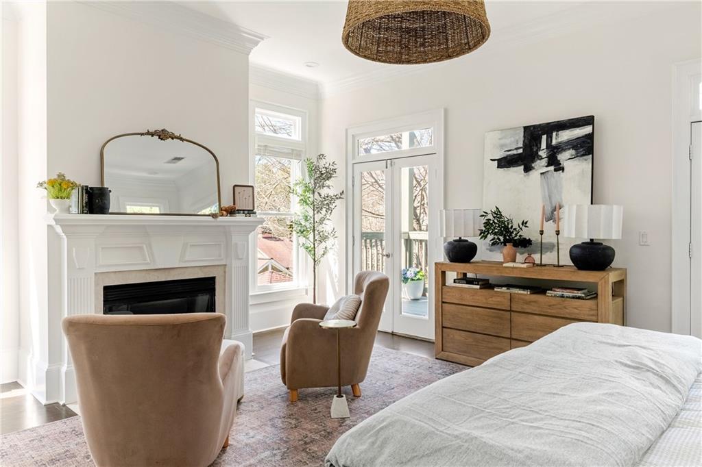 740 Drewry Street NE