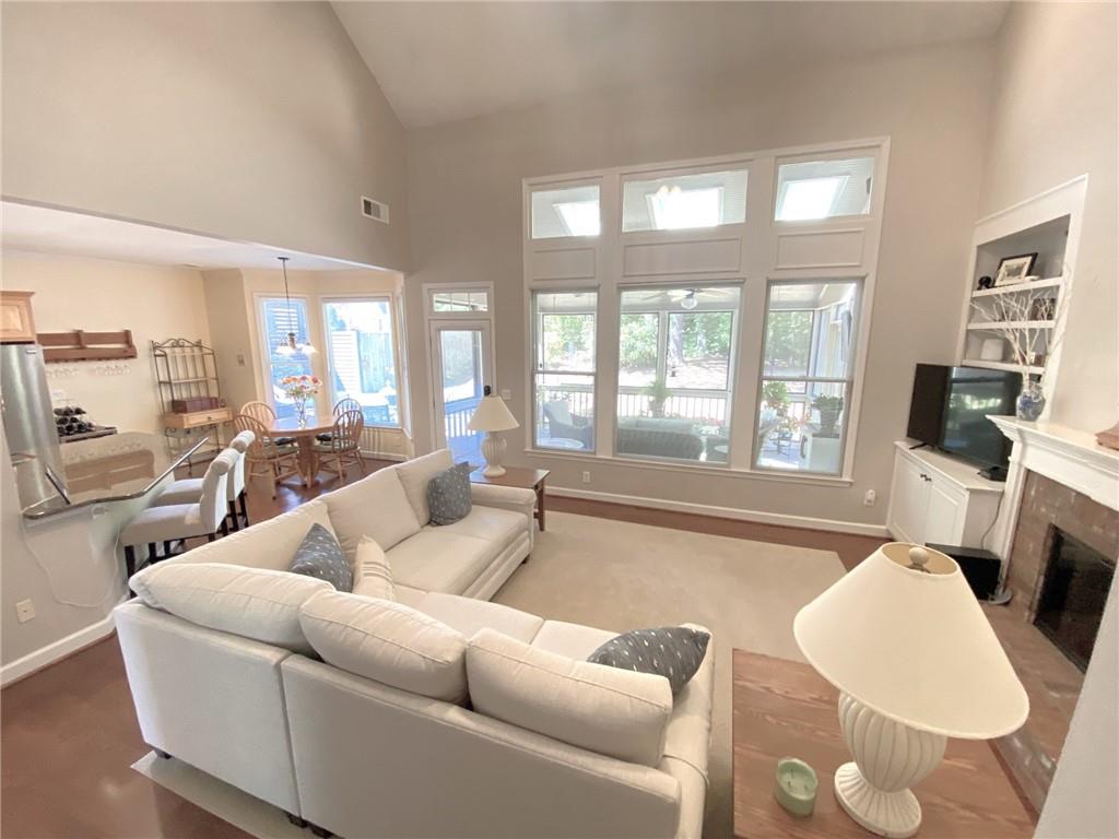 1812 Tristan Drive SE
