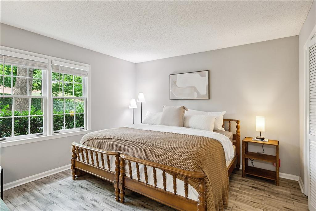 182 Triumph Drive NW