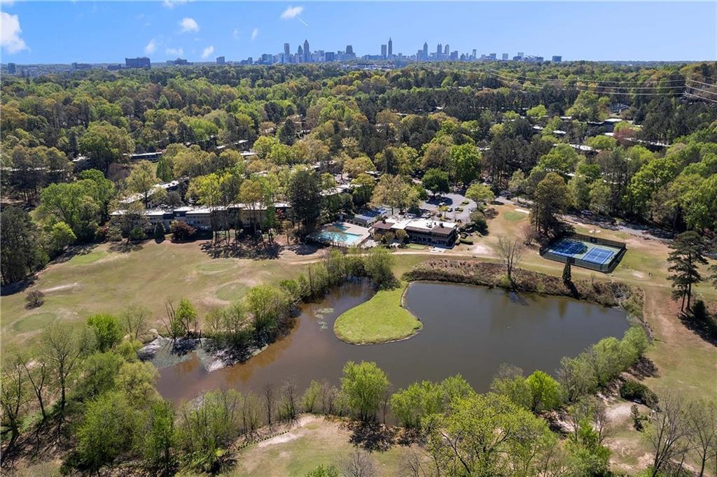 182 Triumph Drive NW