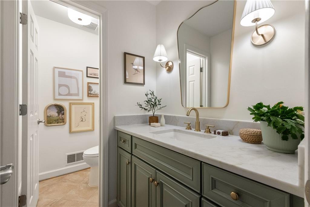 760 Old Campus Trail