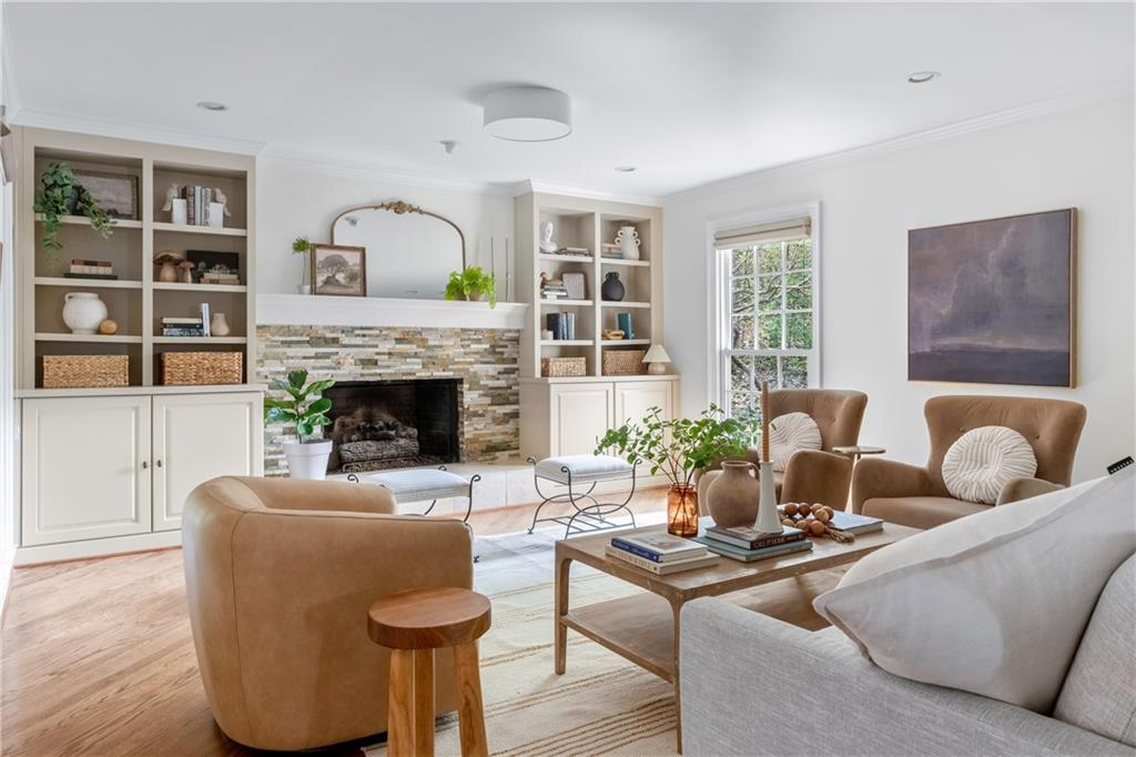 760 Old Campus Trail