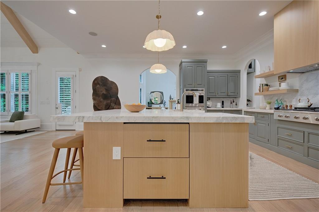 2079 Old Settlement Road NW