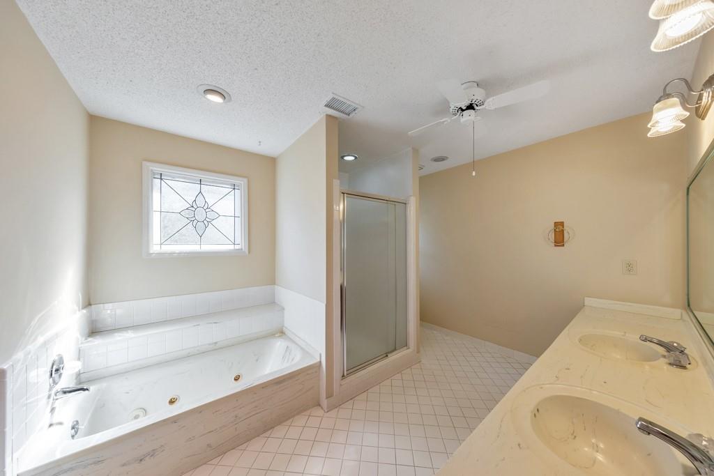 2601 Doral Drive