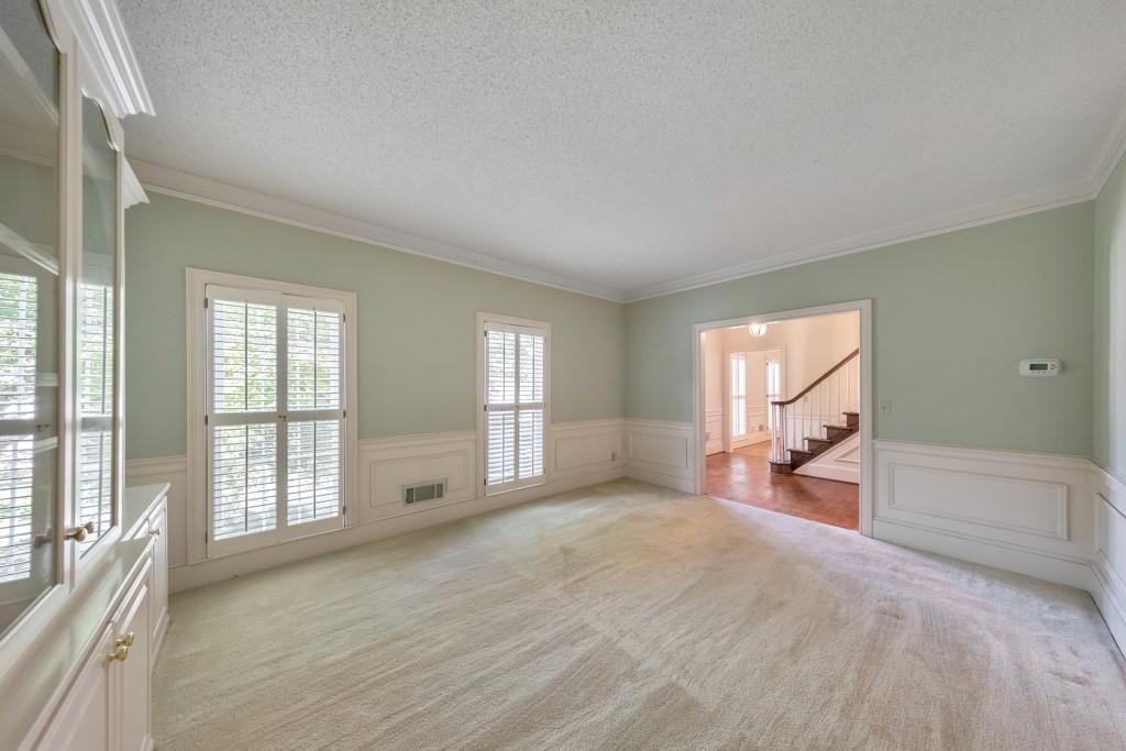 2601 Doral Drive
