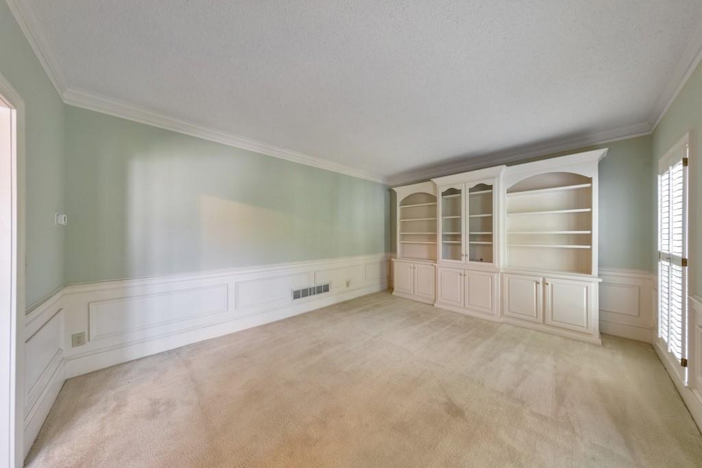 2601 Doral Drive