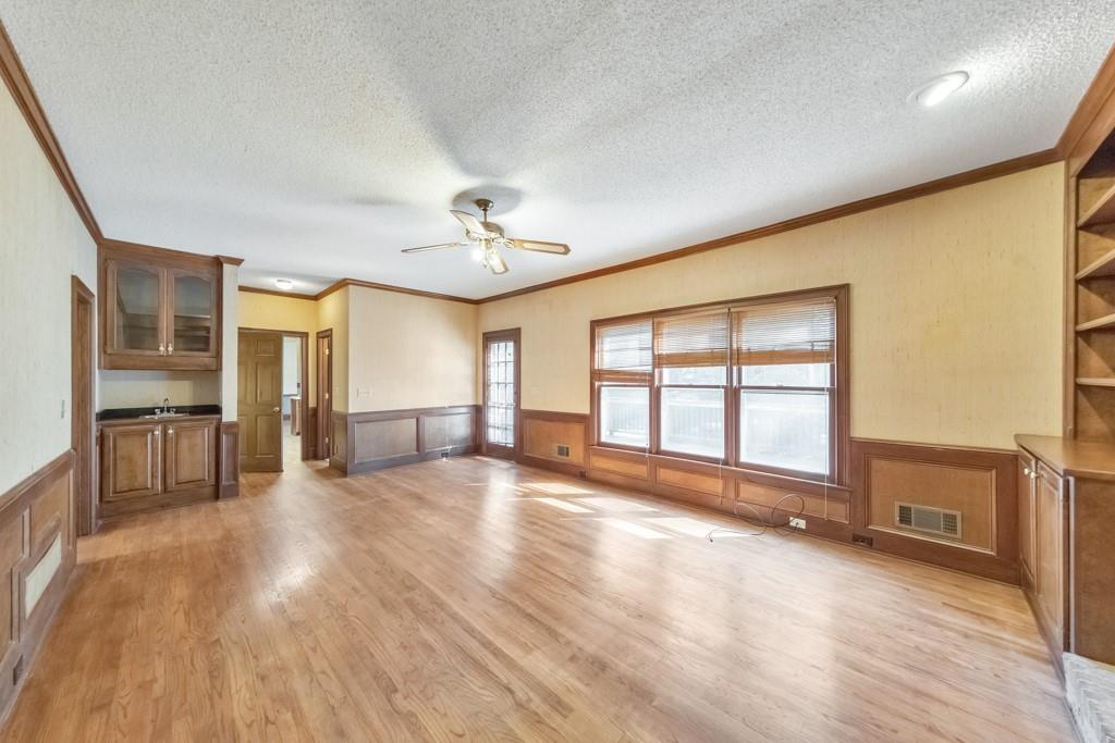 2601 Doral Drive