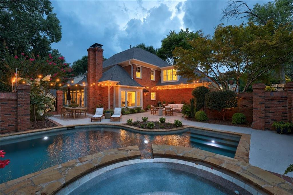 415 Tavern Circle