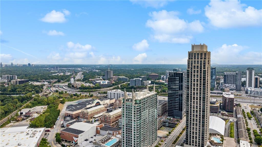 270 17th Street NW Unit 909