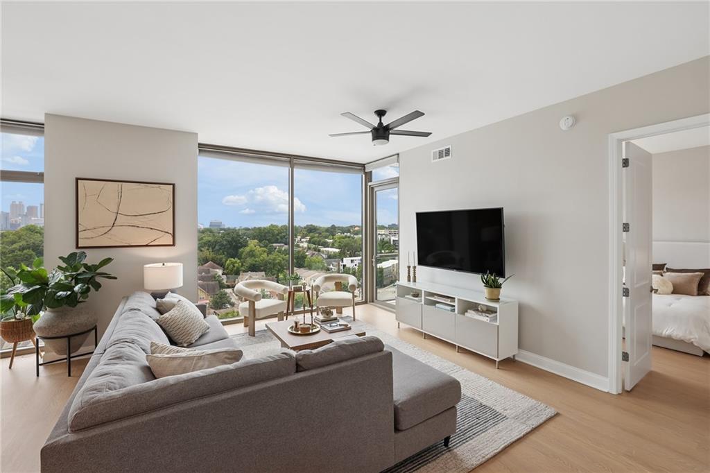 270 17th Street NW Unit 909