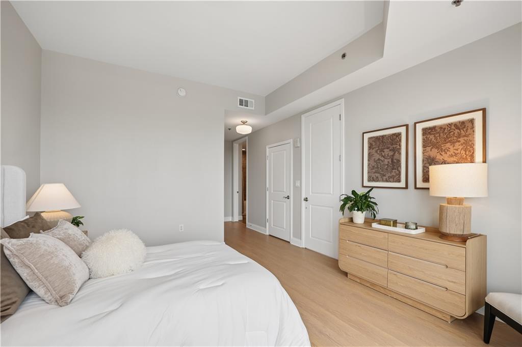 270 17th Street NW Unit 909