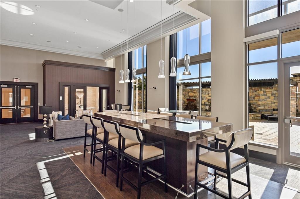 270 17th Street NW Unit 909
