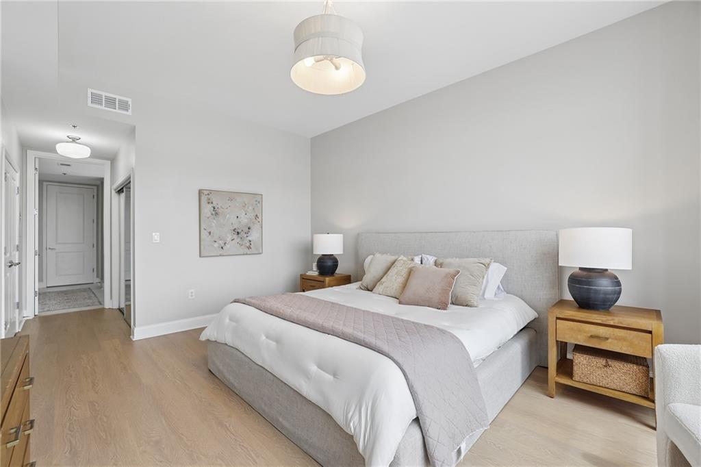 270 17th Street NW Unit 909