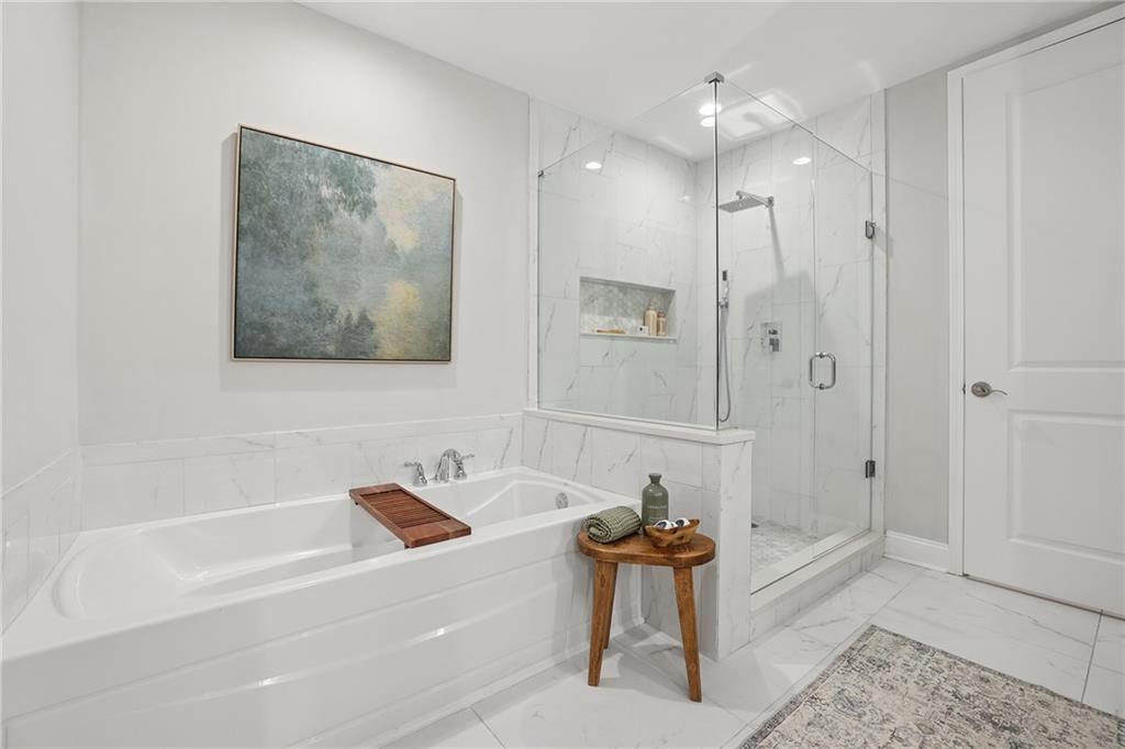 270 17th Street NW Unit 909