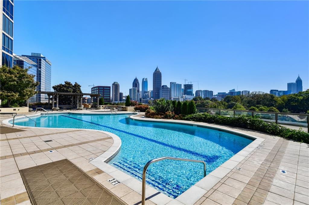 270 17th Street NW Unit 909