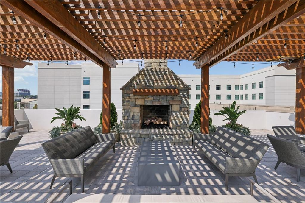 270 17th Street NW Unit 909
