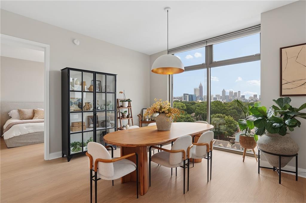 270 17th Street NW Unit 909