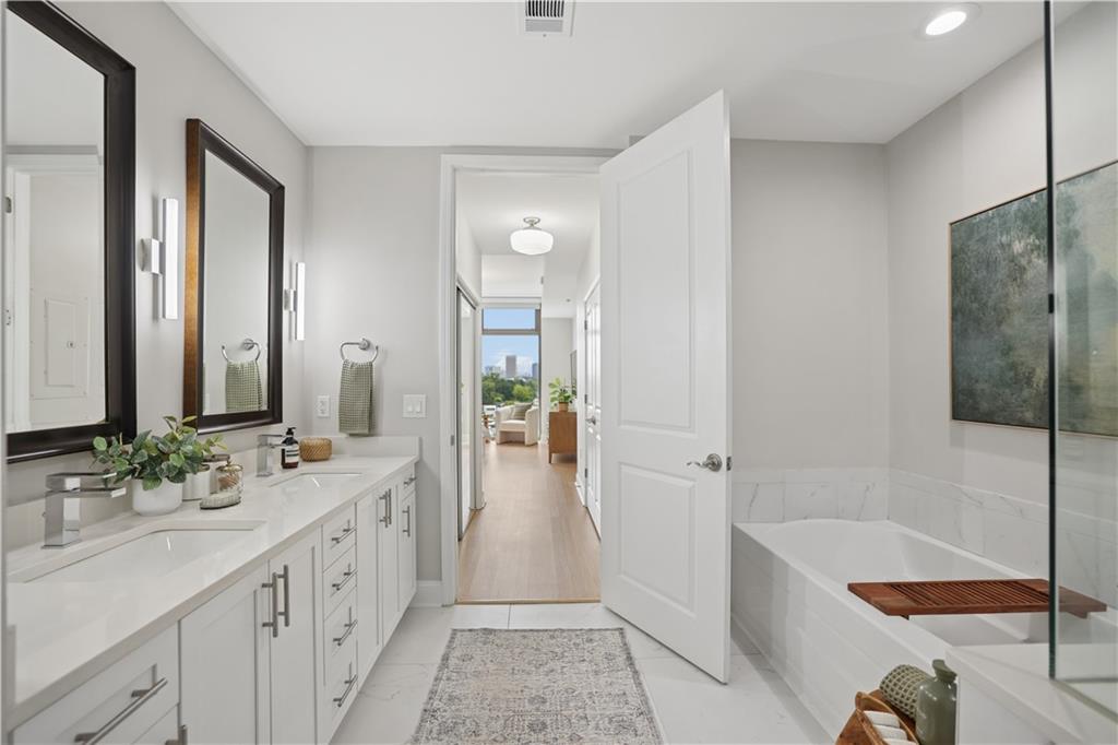 270 17th Street NW Unit 909