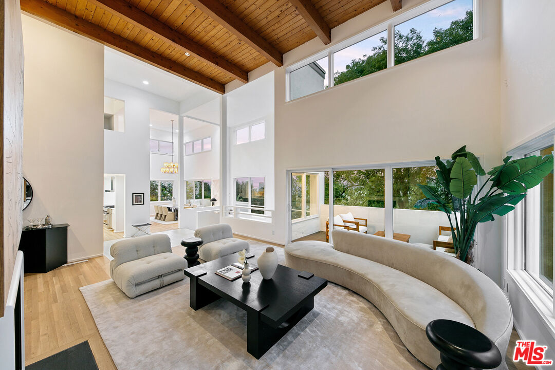 6969 Woodrow Wilson Dr