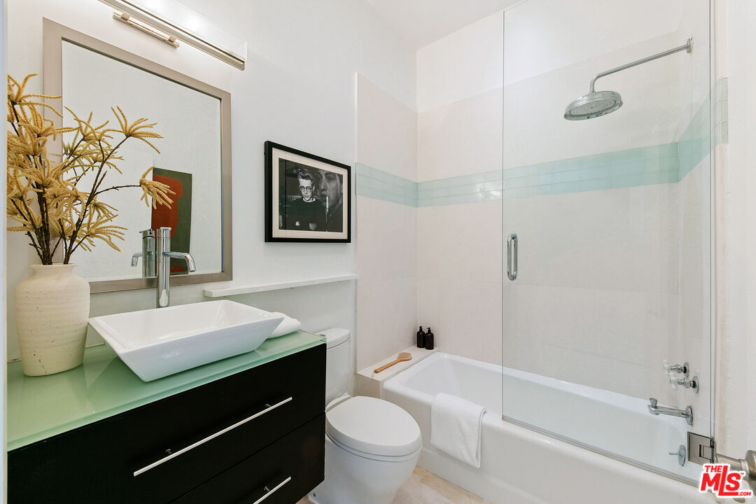 6969 Woodrow Wilson Dr