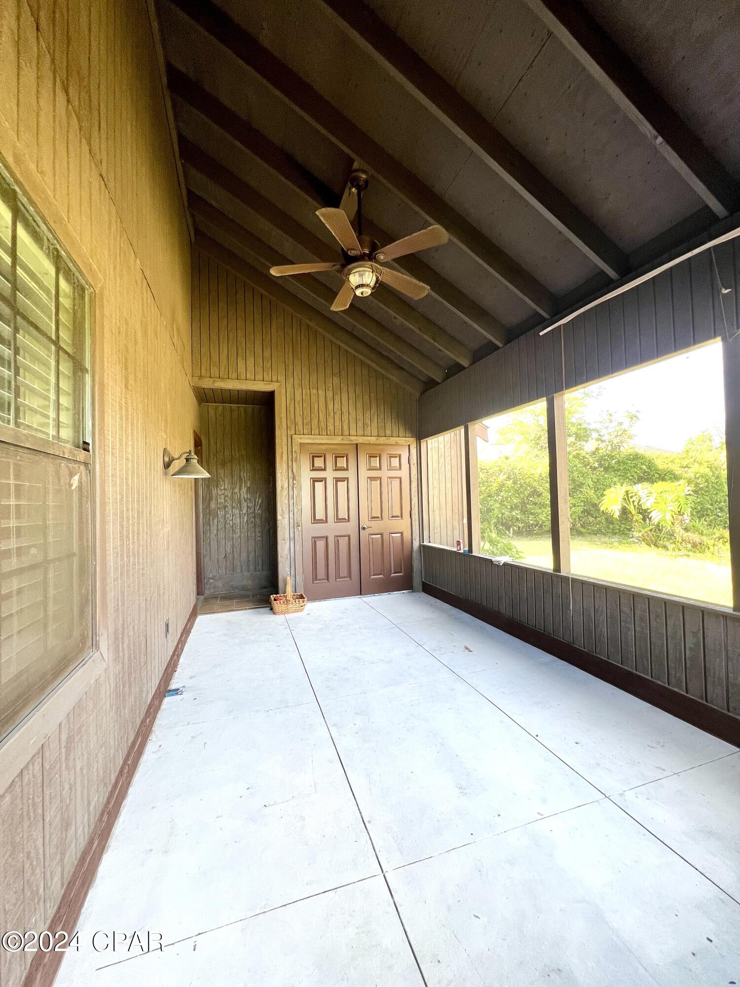 718 E Pierson Drive