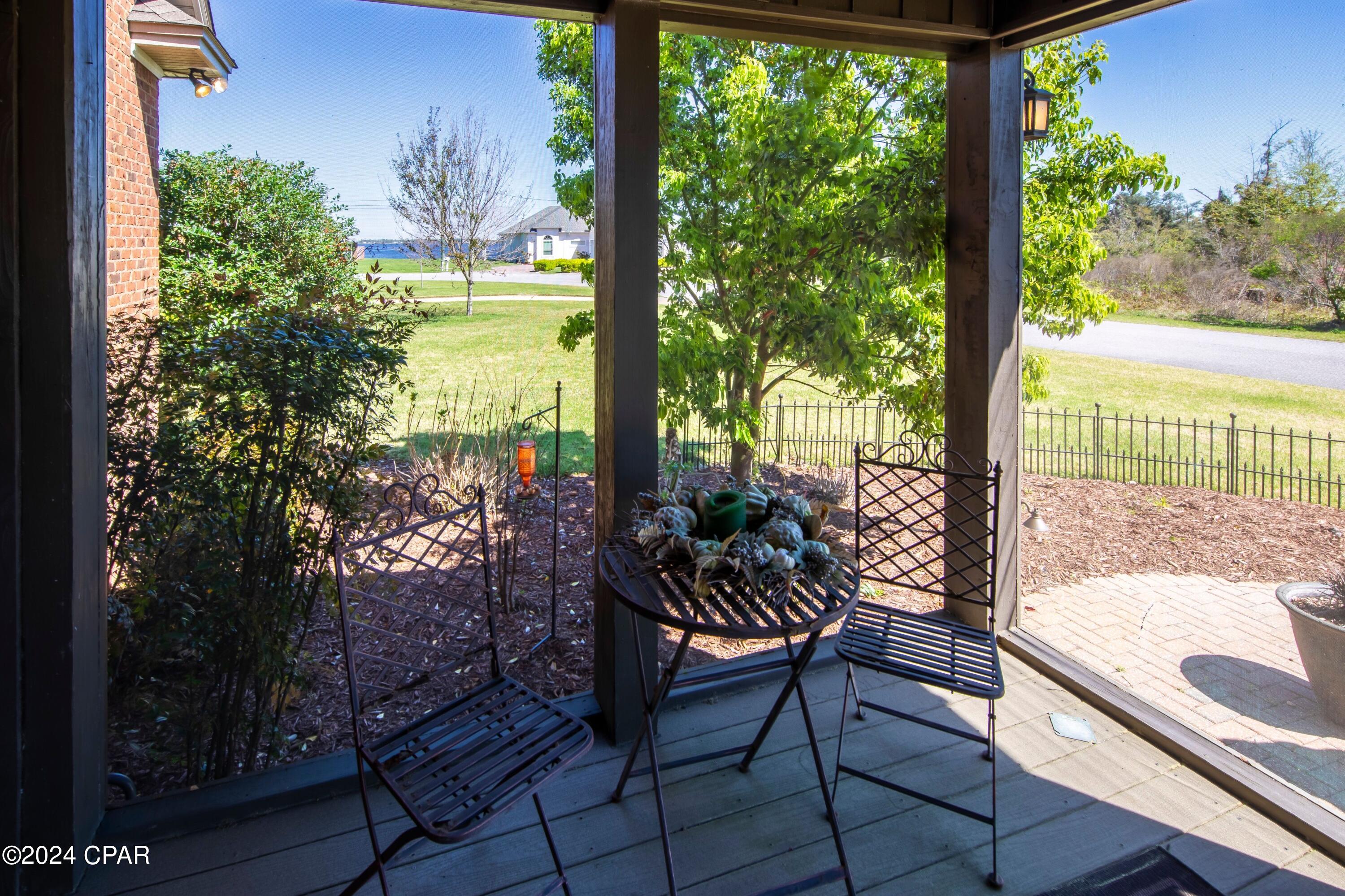 718 E Pierson Drive