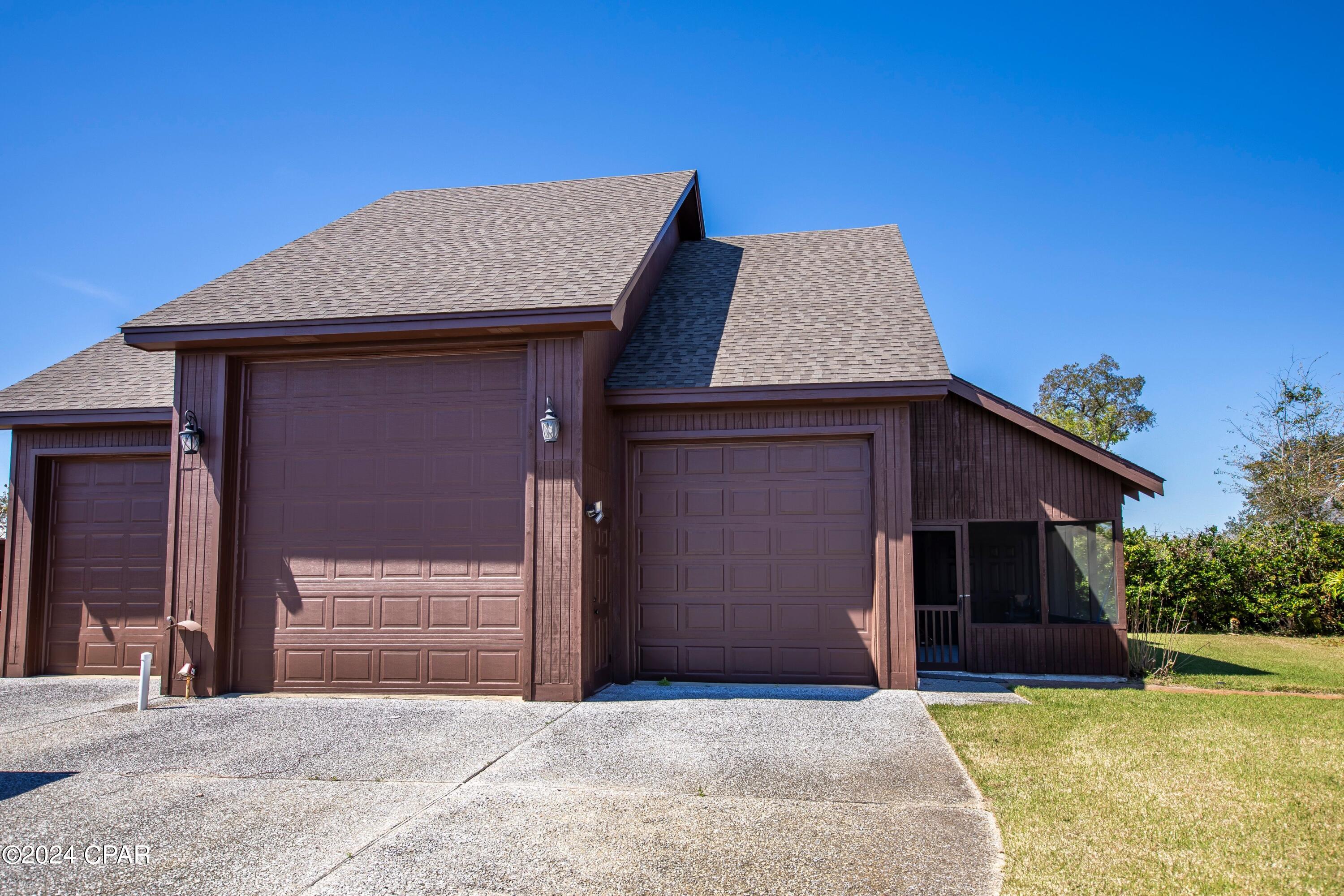 718 E Pierson Drive