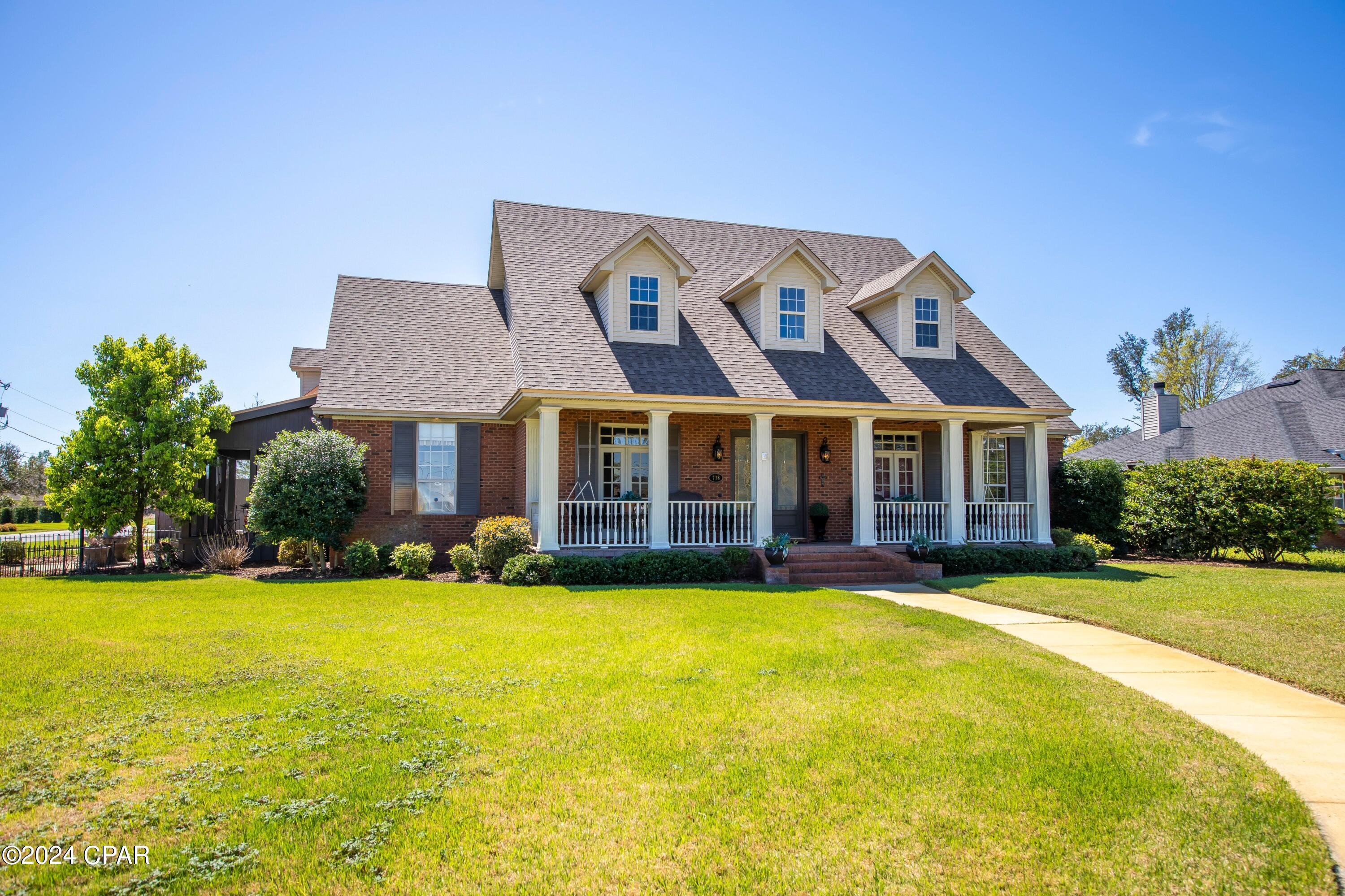 718 E Pierson Drive