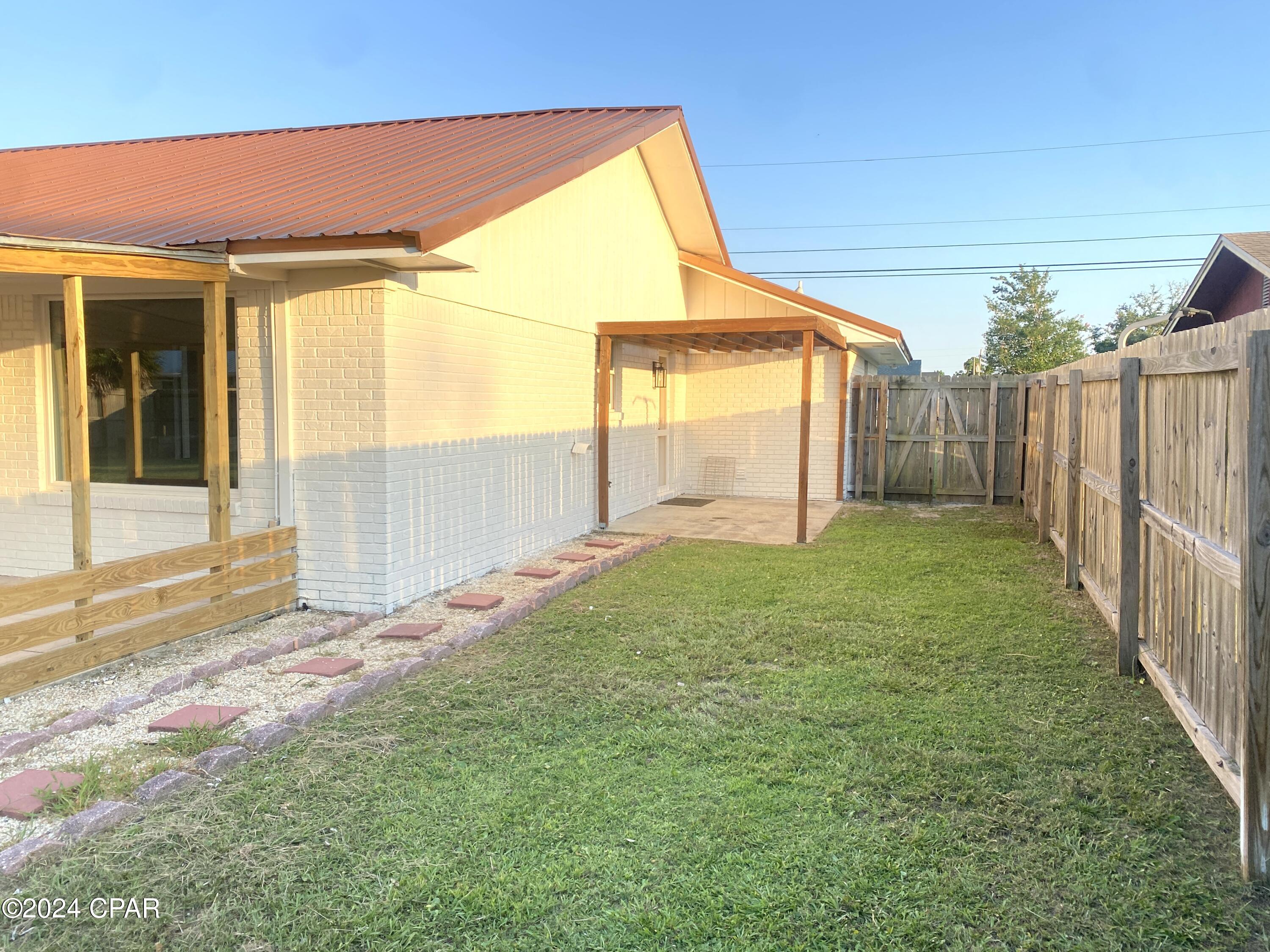 5921 Stephanie Drive