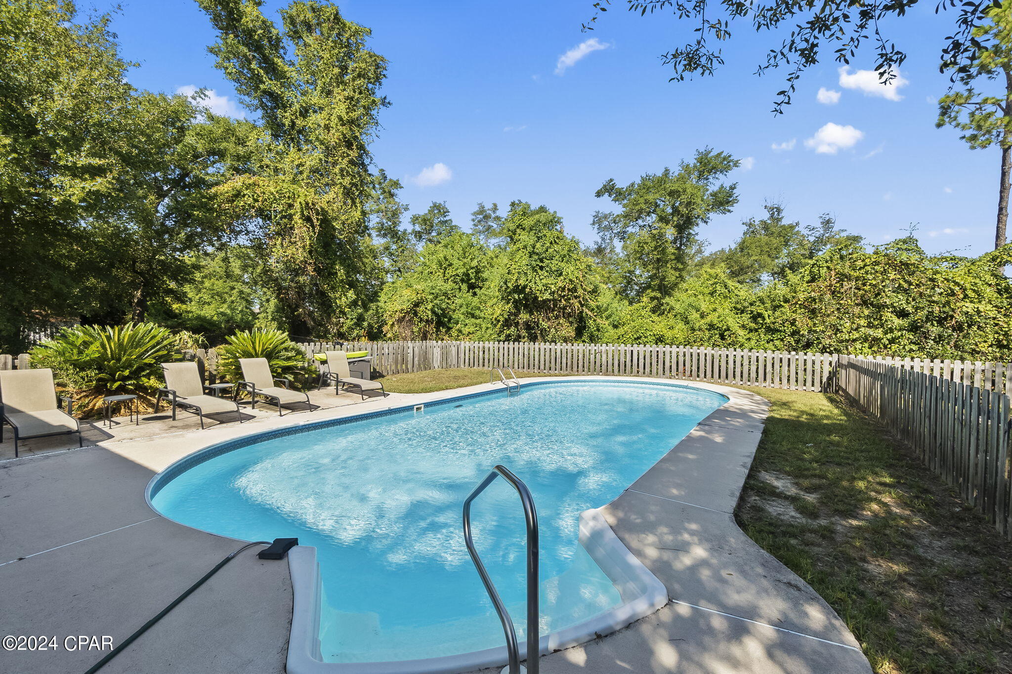 7245 Shady Drive