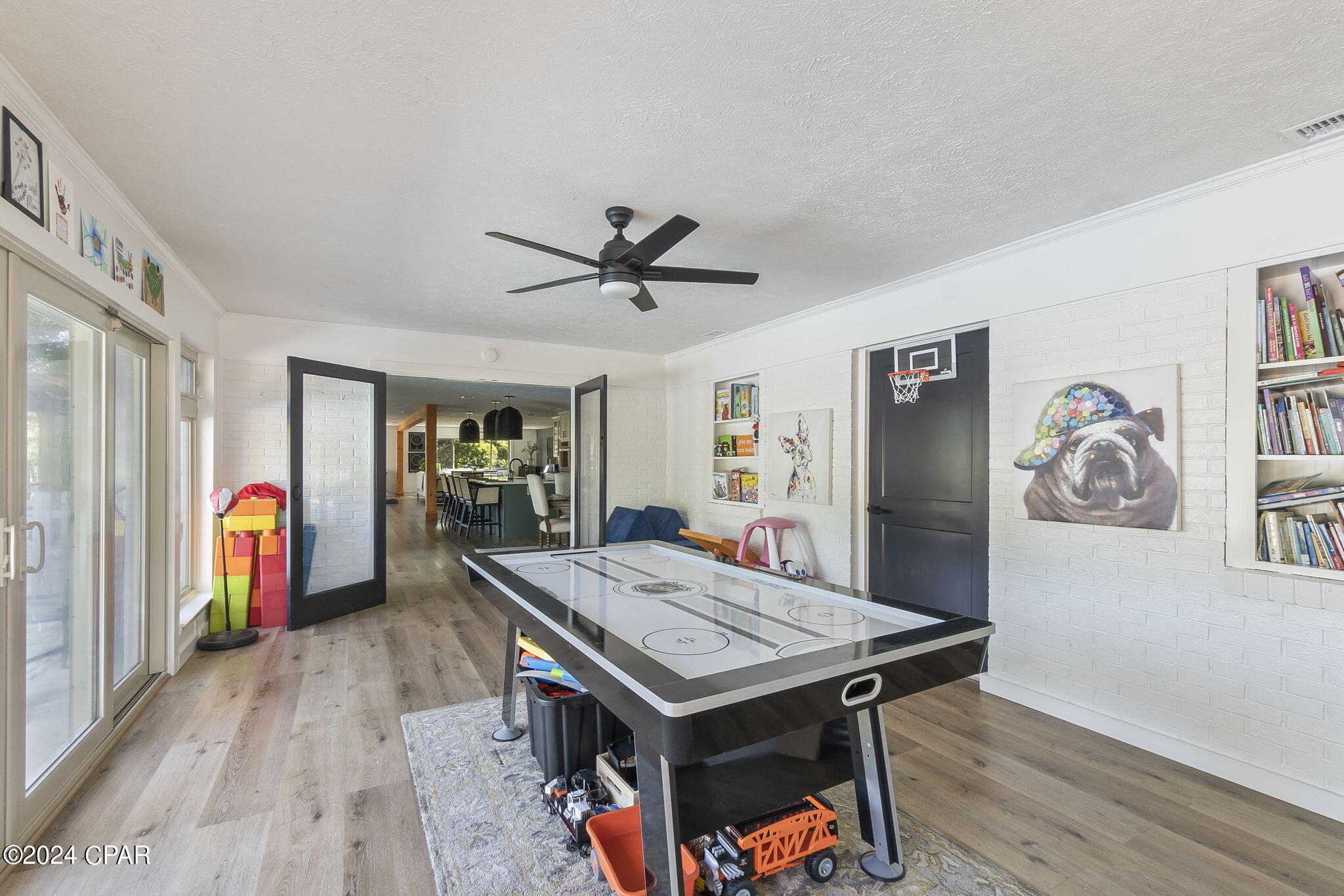 7245 Shady Drive