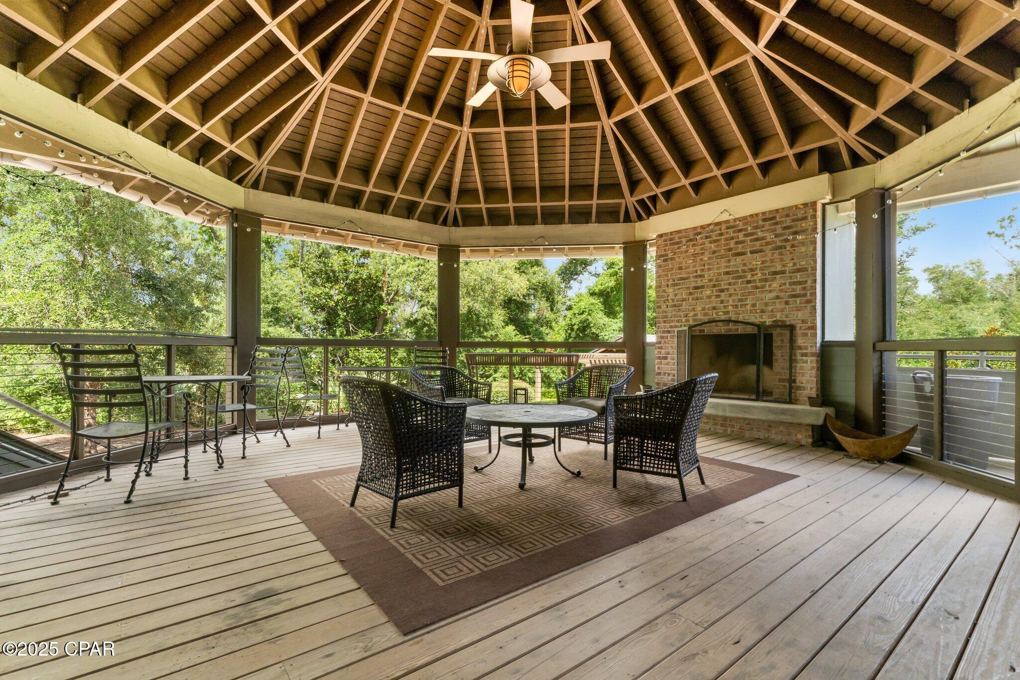 9714 Summer Creek Drive