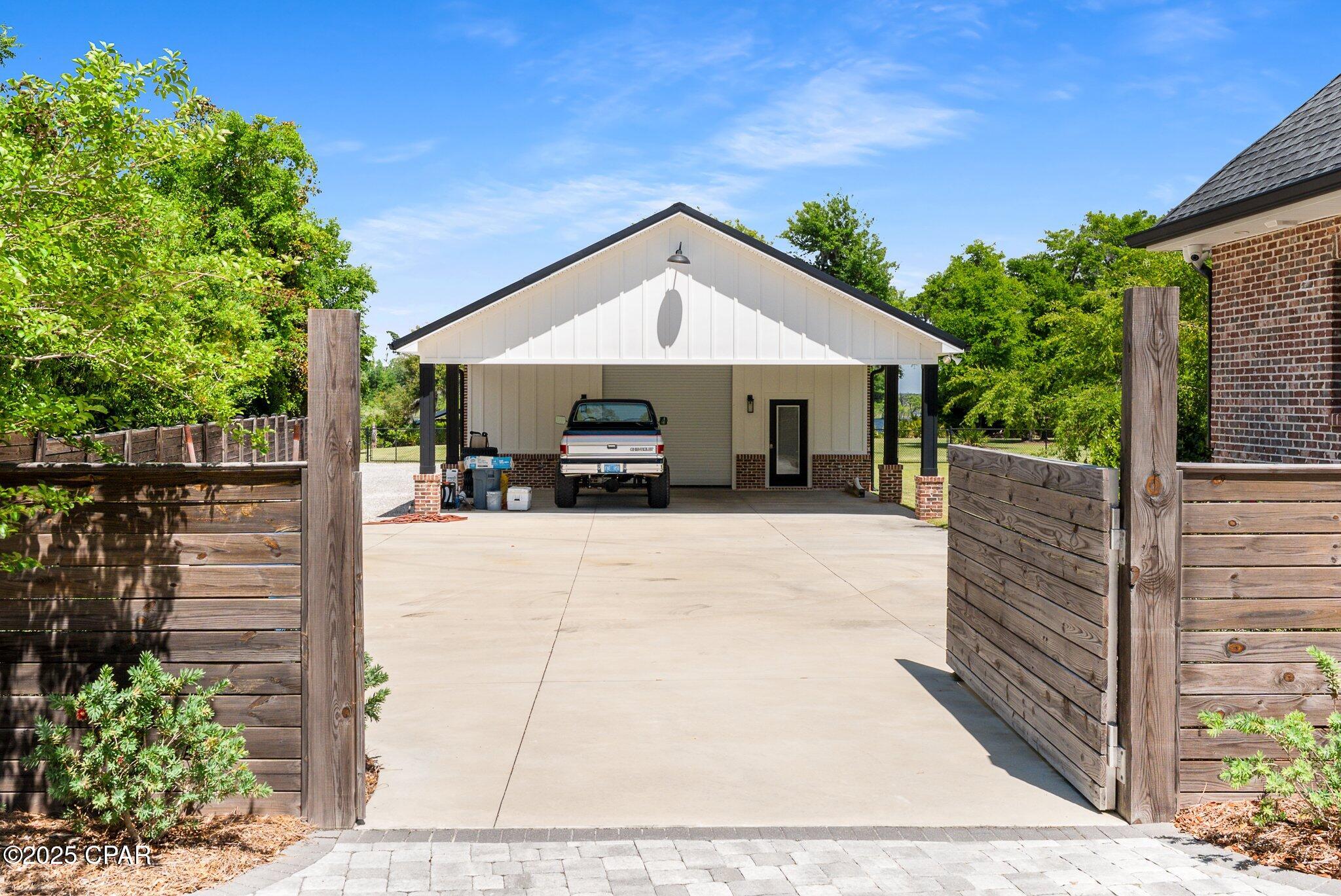 9714 Summer Creek Drive