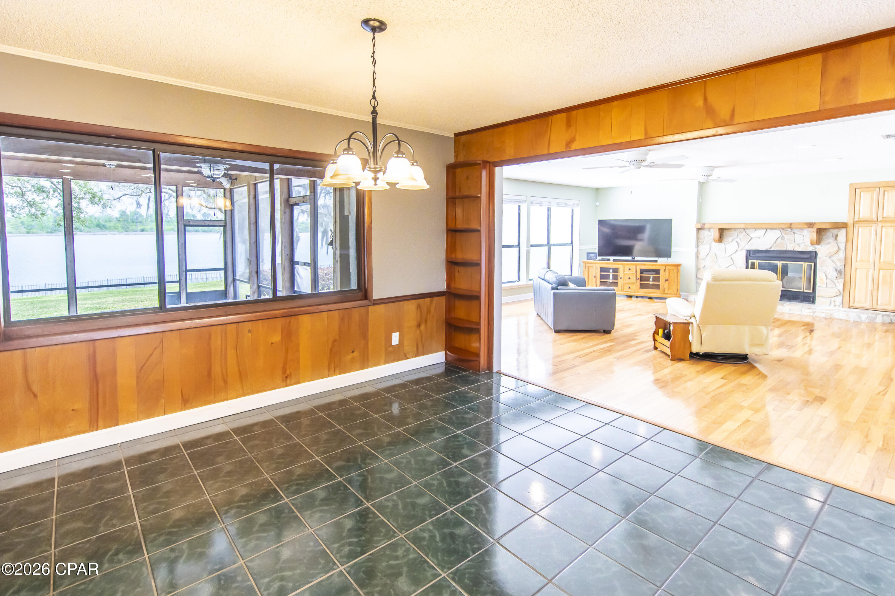 1203 N Bay Drive
