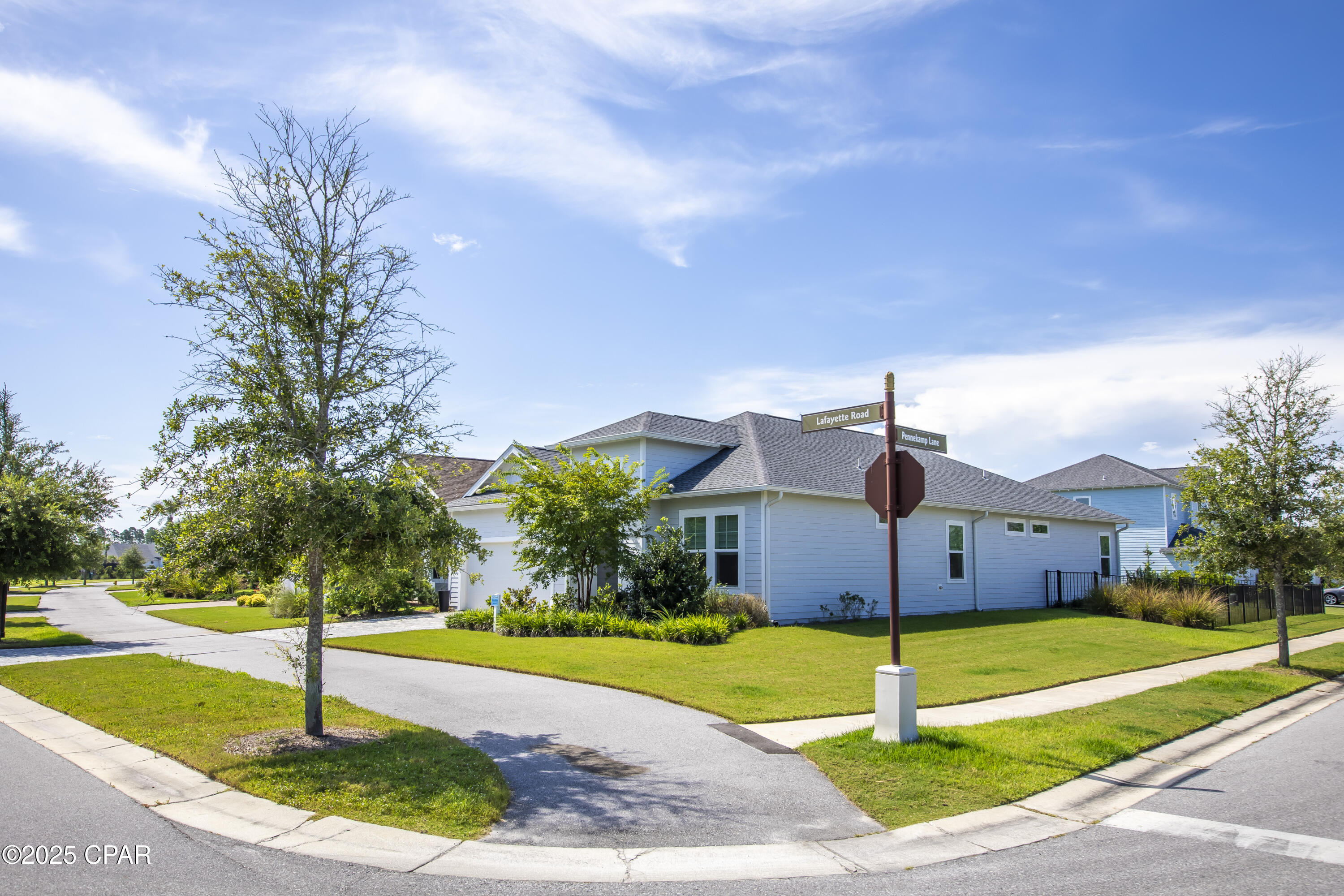 131 W Lafayette Road